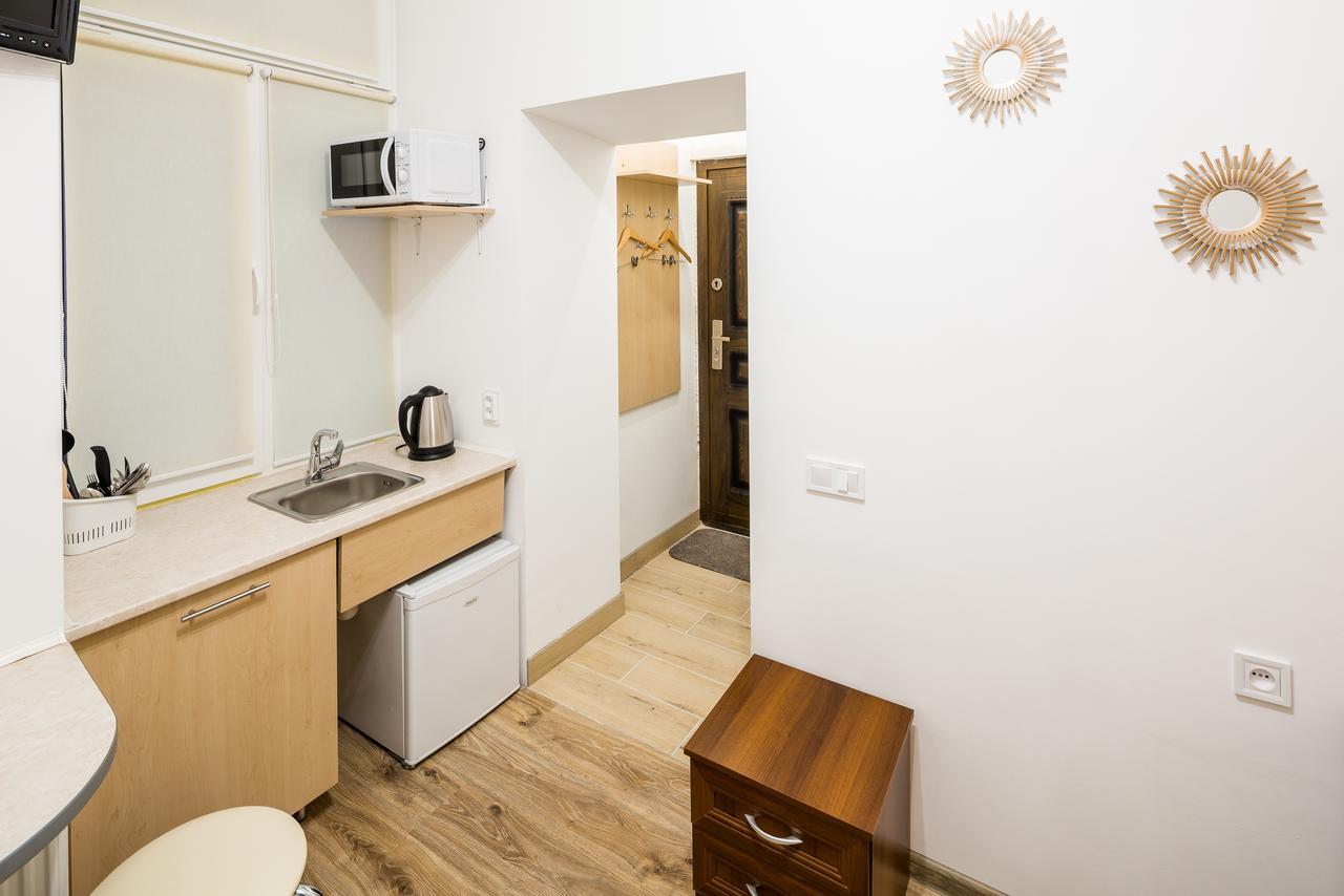 Apartment On Sholom Aleykhema 8 ลวีฟ ภายนอก รูปภาพ