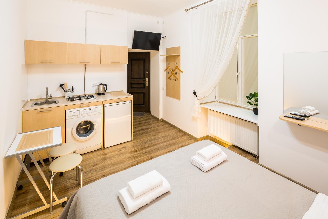 Apartment On Sholom Aleykhema 8 ลวีฟ ภายนอก รูปภาพ