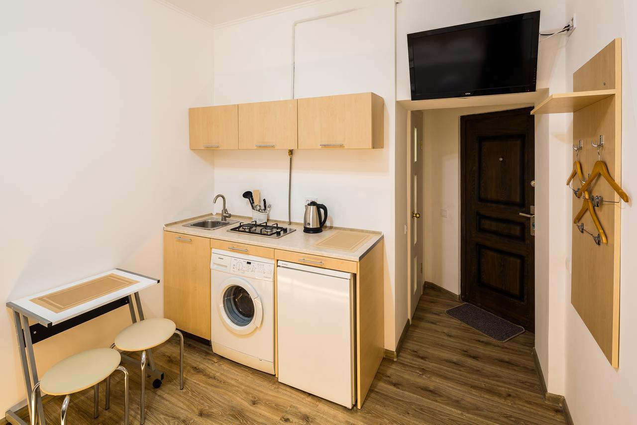 Apartment On Sholom Aleykhema 8 ลวีฟ ภายนอก รูปภาพ