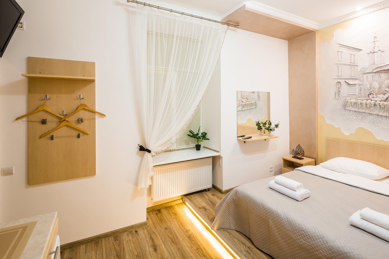 Apartment On Sholom Aleykhema 8 ลวีฟ ภายนอก รูปภาพ