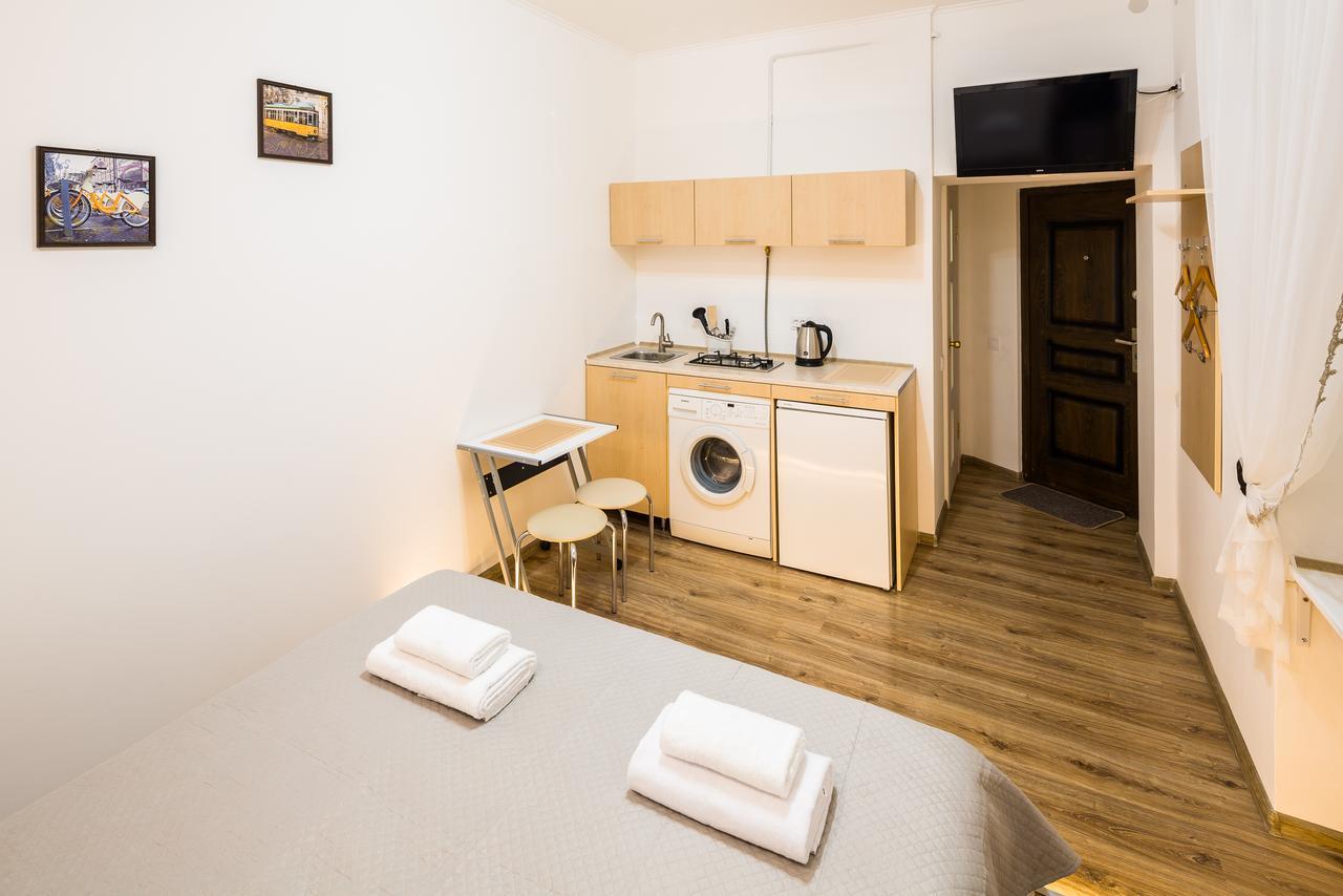 Apartment On Sholom Aleykhema 8 ลวีฟ ภายนอก รูปภาพ