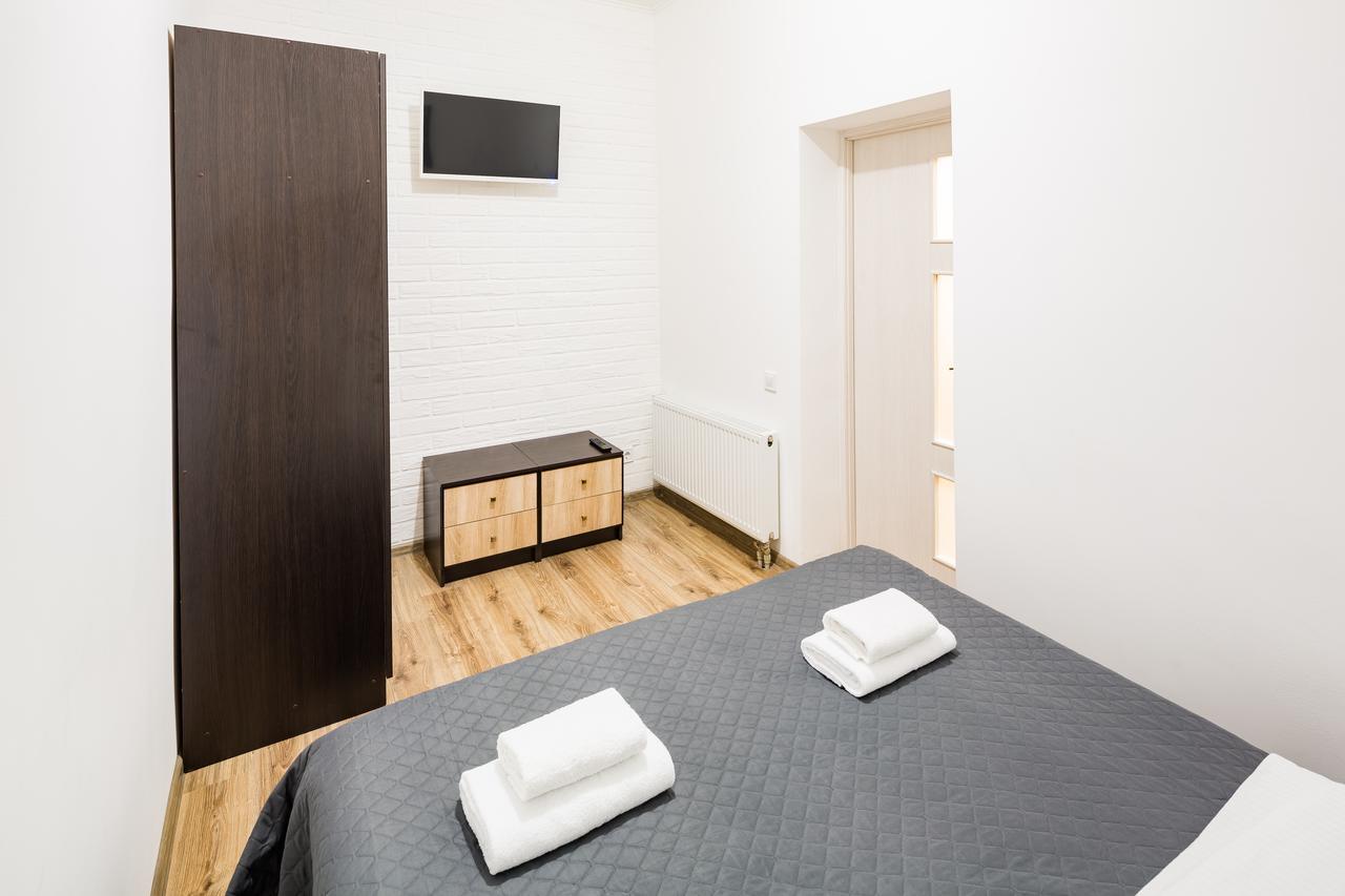 Apartment On Sholom Aleykhema 8 ลวีฟ ภายนอก รูปภาพ