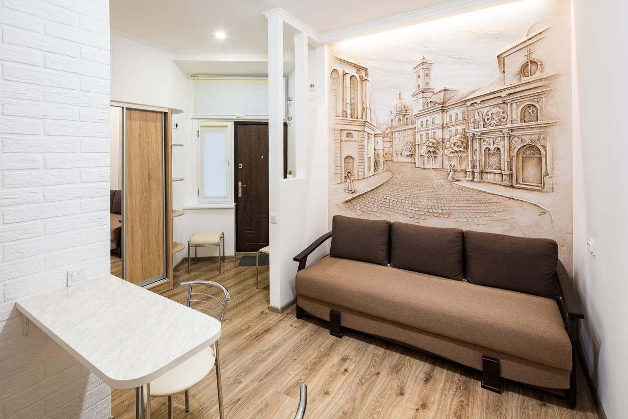 Apartment On Sholom Aleykhema 8 ลวีฟ ภายนอก รูปภาพ